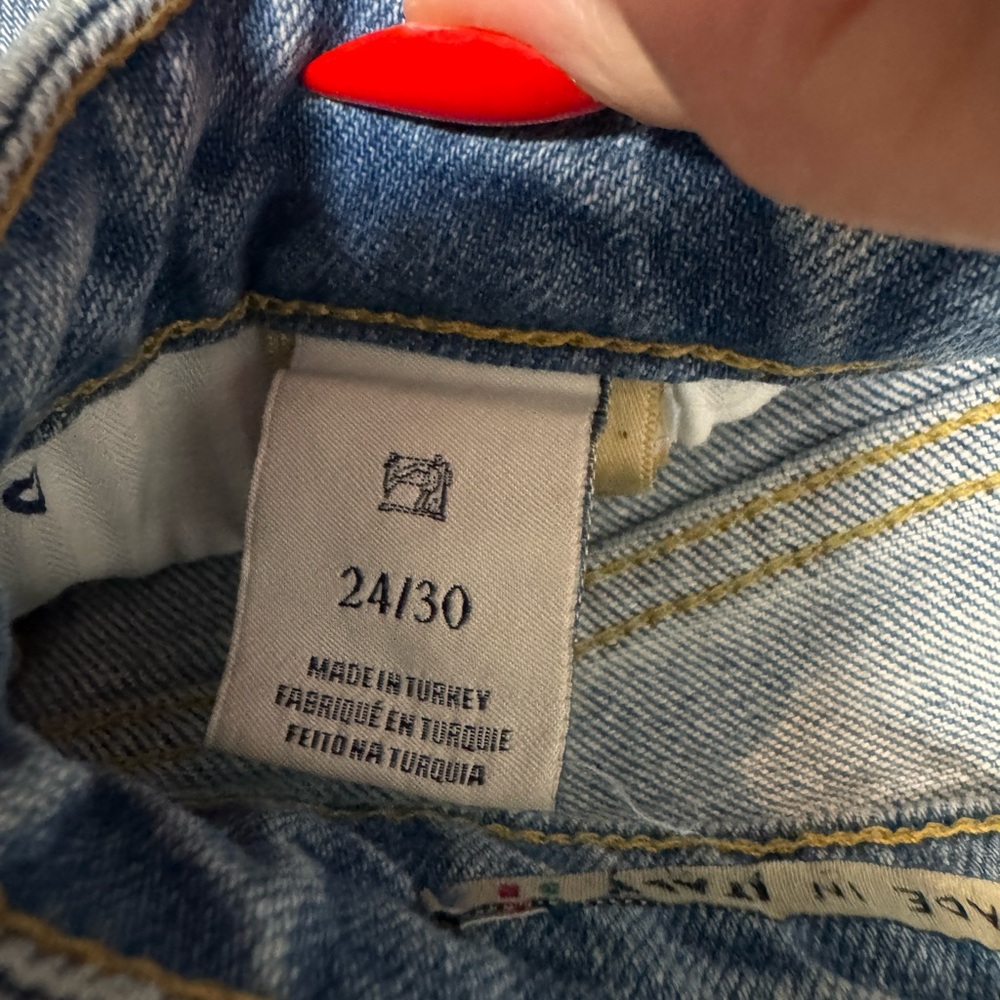 Jeans - Picture 8 of 8